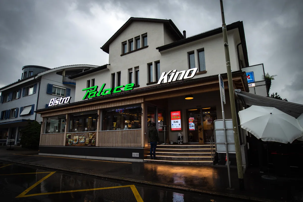 Game Day im Kino Palace